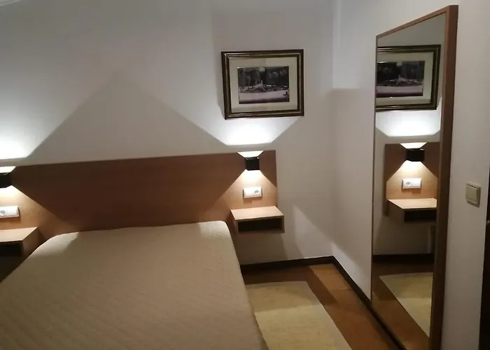 Restaurante E Residencial O Resineiro Gæstehus Vidago