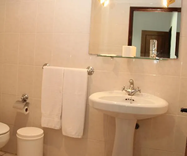 Gæstehus Restaurante E Residencial O Resineiro Vidago